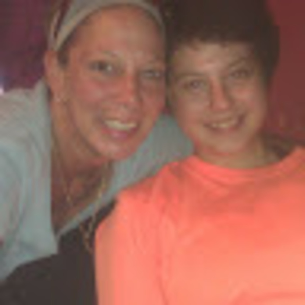 Meet your Posher, Leslie